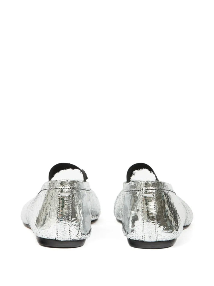 BALLET SHOE