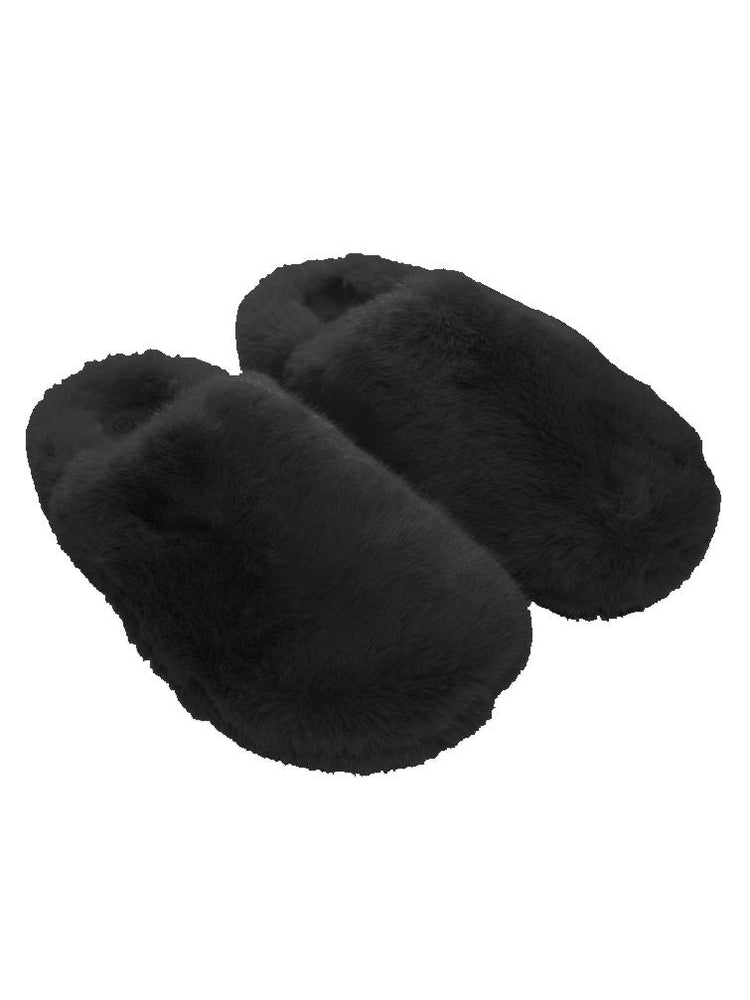 Furry indoor slippers