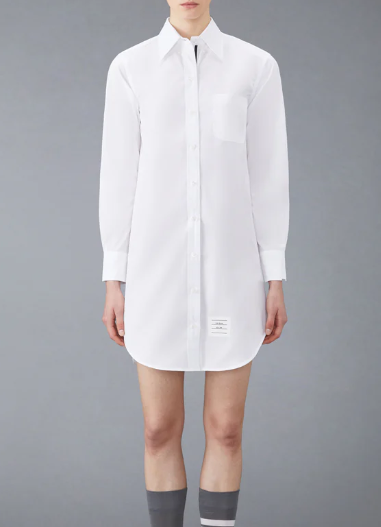 THIGH LENGTH POINT COLLAR SHIRTDRESS W/ RWB GROSGRAIN PLACKET IN SOLID POPLIN