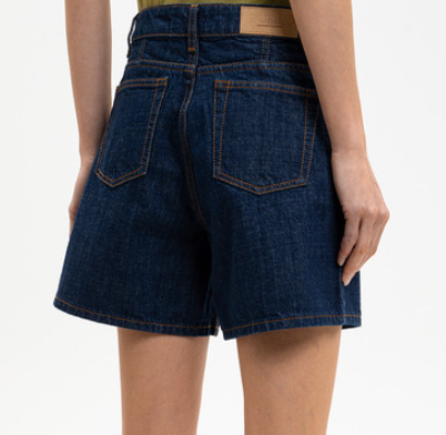 SHORT AVEC ETIQUETTE HERITAGE AMI PARIS