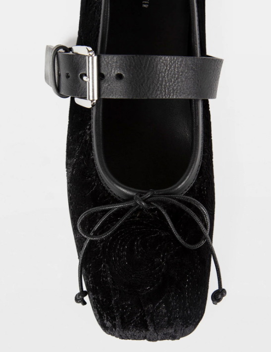 ZOEY BALLERINAS WITH BELT PAISLEY EMBROIDERED VELV