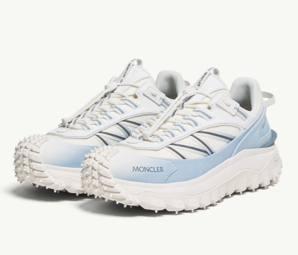 TRAILGRIP LOW TOP SNEAKERS