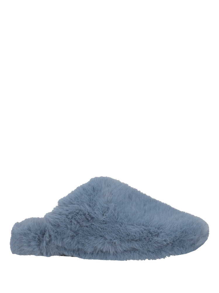 Furry indoor slippers