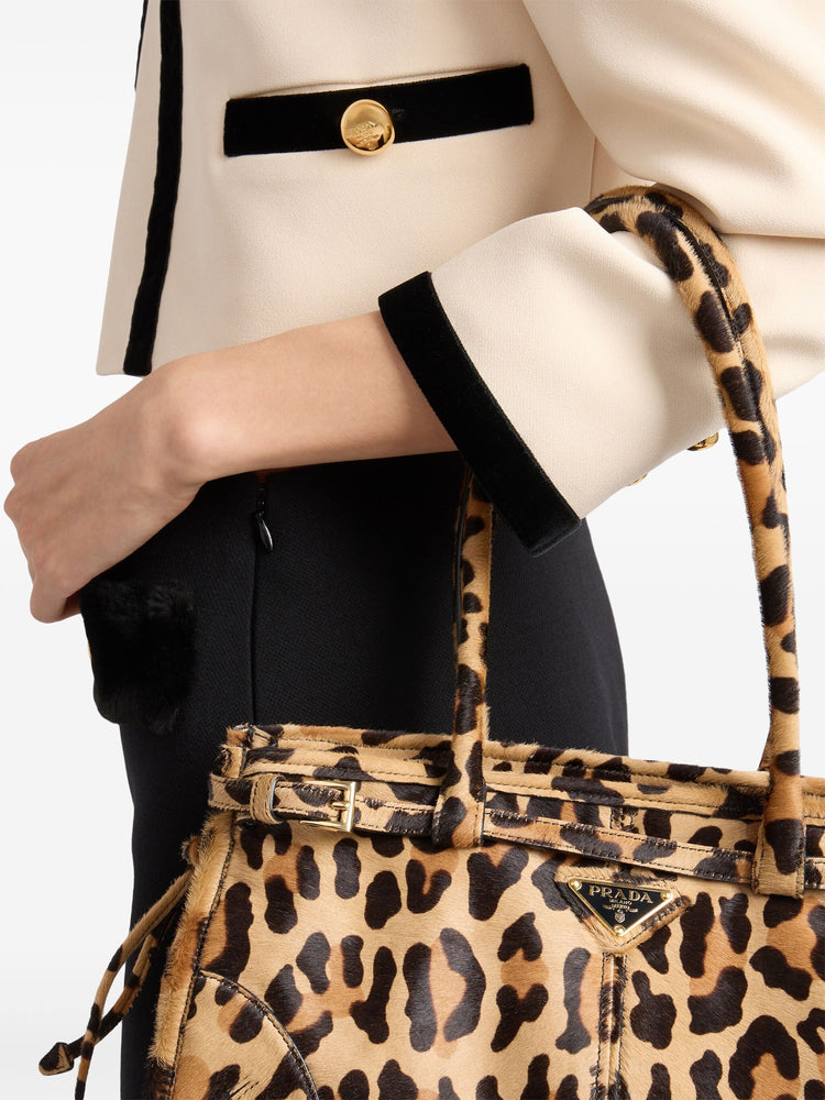 single-breasted jacket