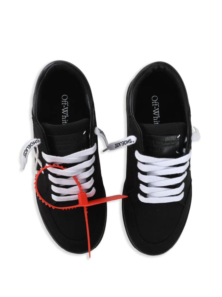 VULC LOW BLACK - WHITE