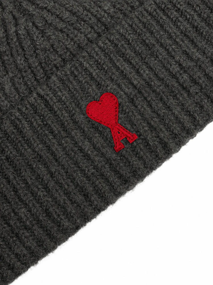 BEANIE WITH RED AMI DE COEUR