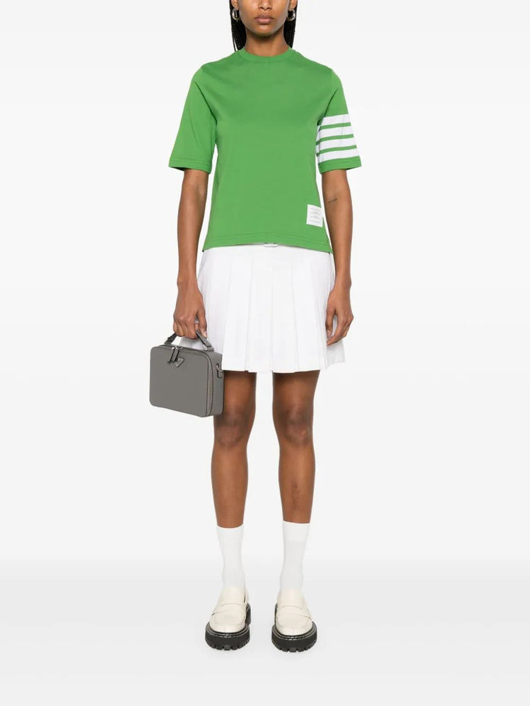 SHORT SLEEVE TEE W/ ENGINEERED 4 BAR IN SUSTAINABLE JERSEY