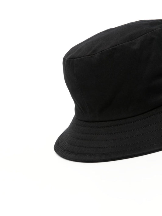 Ami-de-Coeur bucket hat