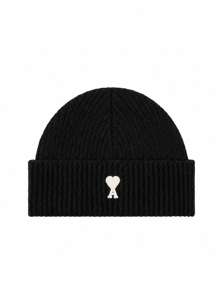 BEANIE WITH CONTRASTED AMI DE COEUR