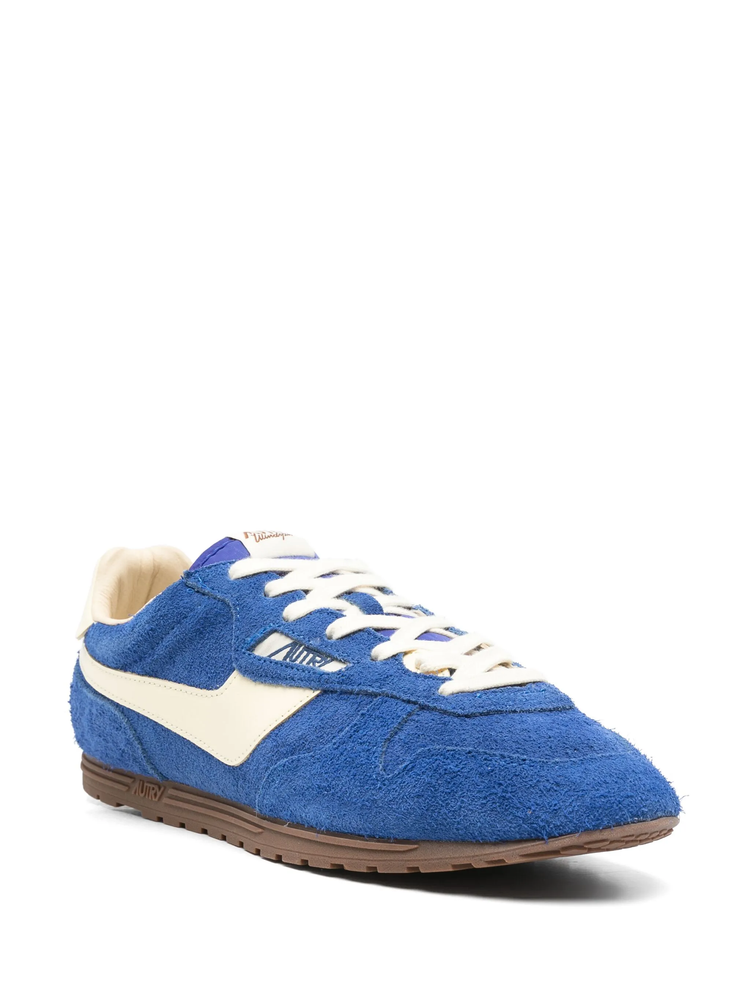 Windspin sneakers
