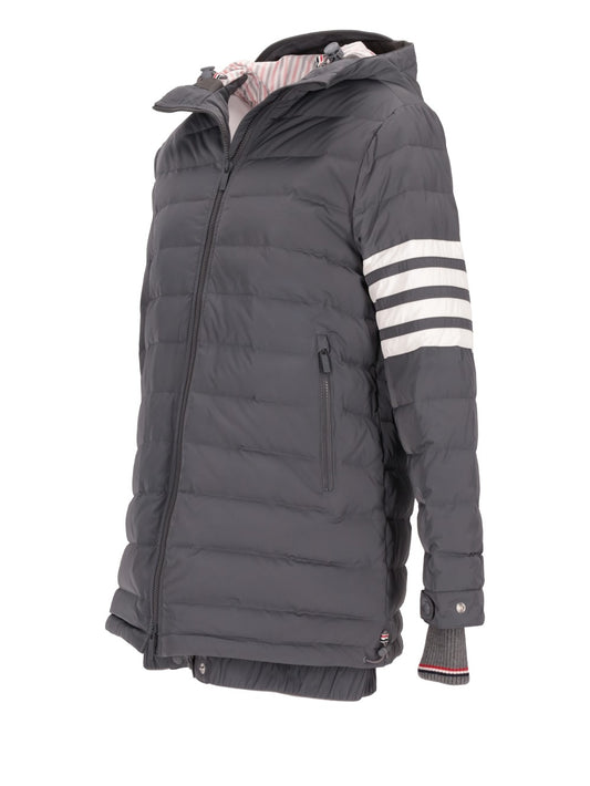 HIP LENGTH DOWN FILL FUNNEL NECK ROLL OUT HOOD SKI JACKET W/ 4 BAR INTARSIA IN POLY TWILL