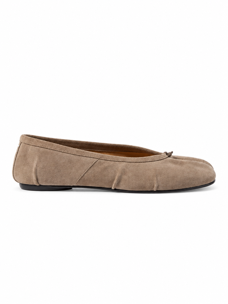 BALLET SHOE