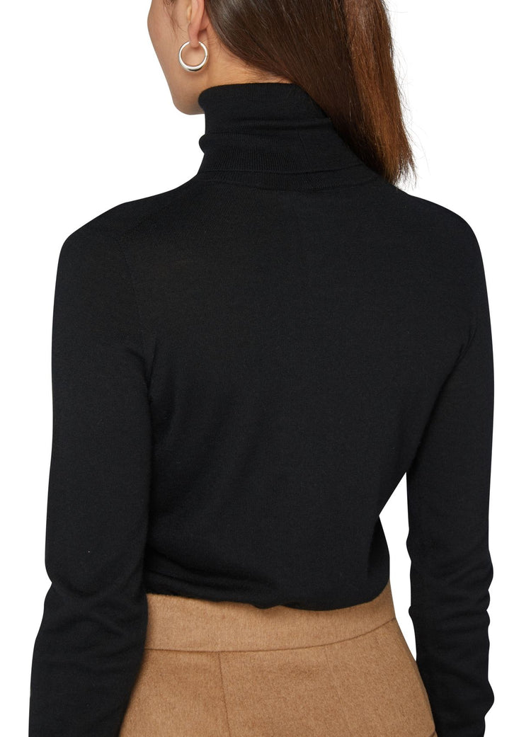 Veloce lightweight cashmere turtleneck