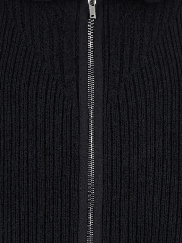 ZIPPED HOODIE