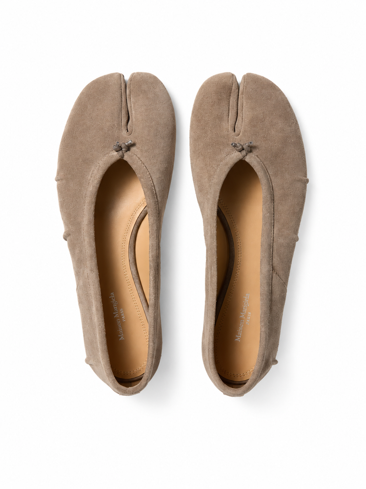 BALLET SHOE