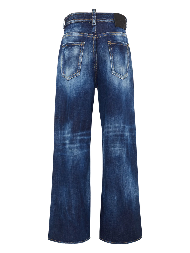 wide-leg jeans