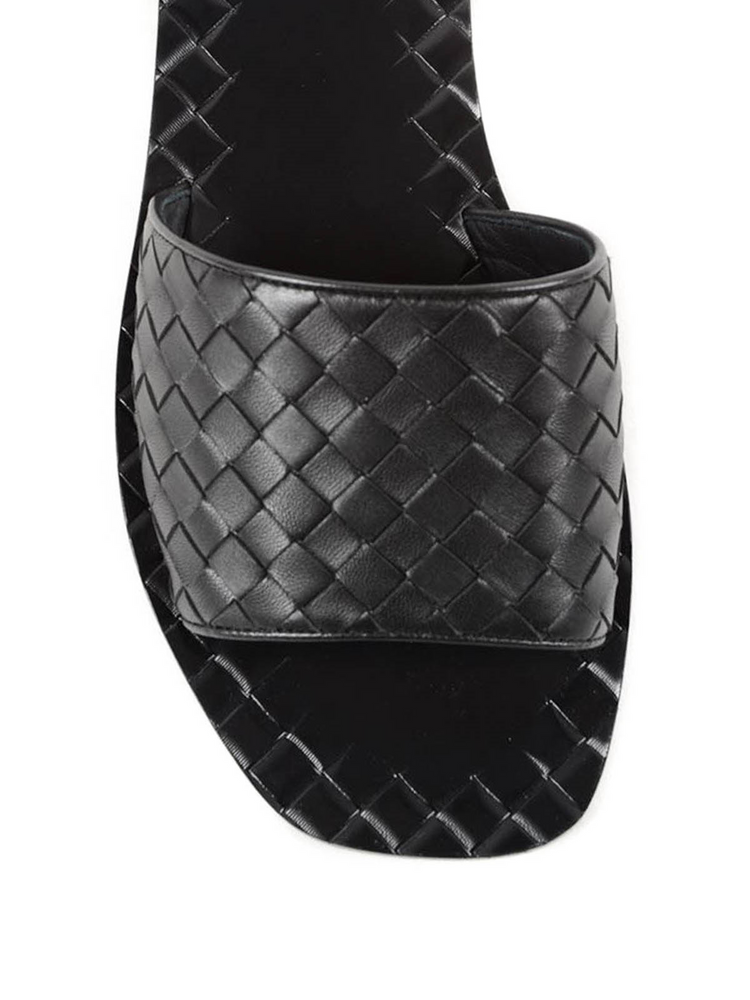 BOTTEGA VENETA intreccio flat sandals