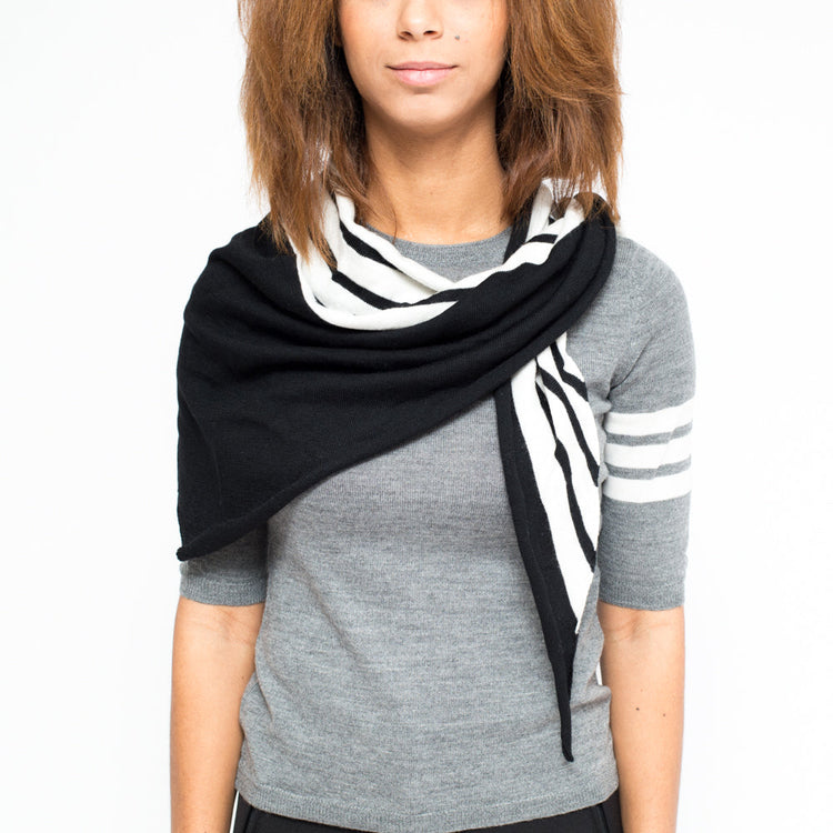 LA ROSE scarves black