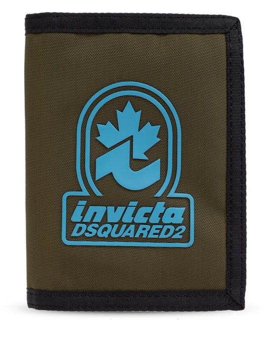 x Invicta zip wallet