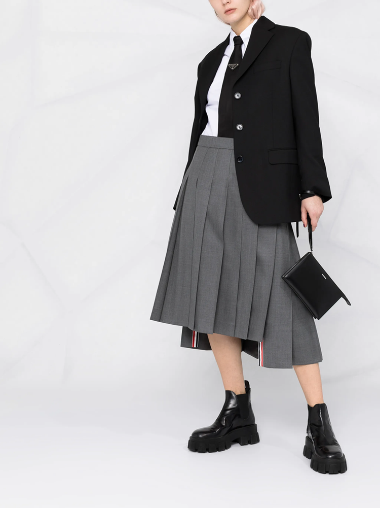 Super 120s twill pleated skirt