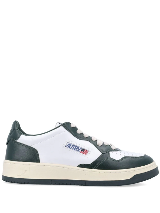 Medalist contrast bicolor low-top sneakers