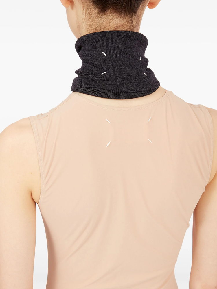 four-stitch wool neck warmer