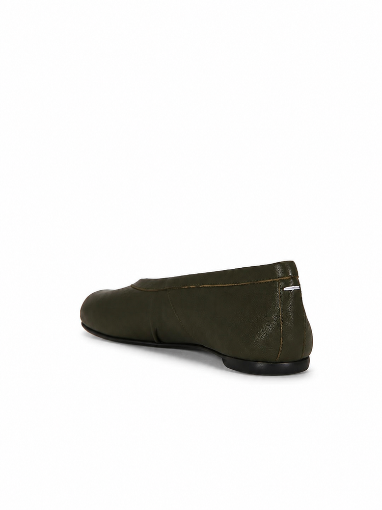 BALLET SHOE
