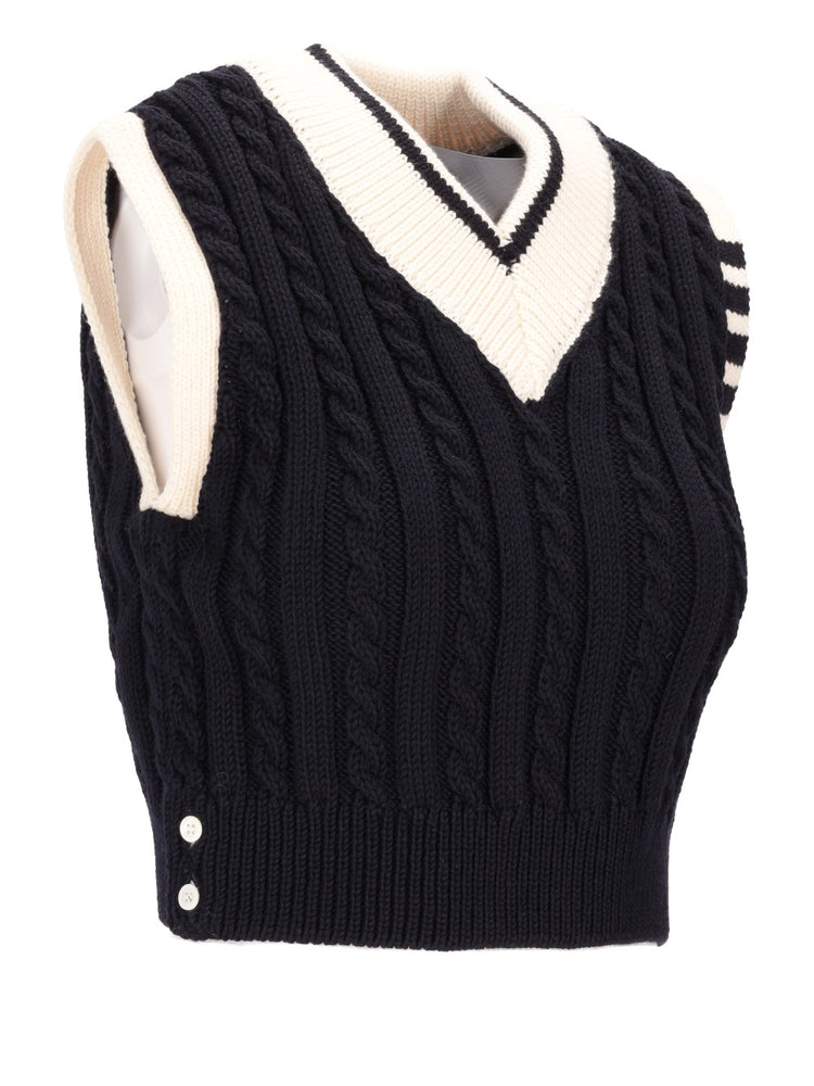 CLASSIC BABY CABLE STITCH CROPPED V NECK PULLOVER VEST IN MERINO WOOL W/ 4 BAR STRIPE