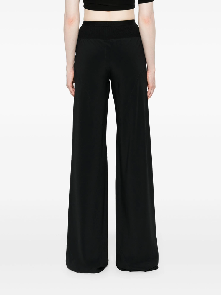 Bias trousers