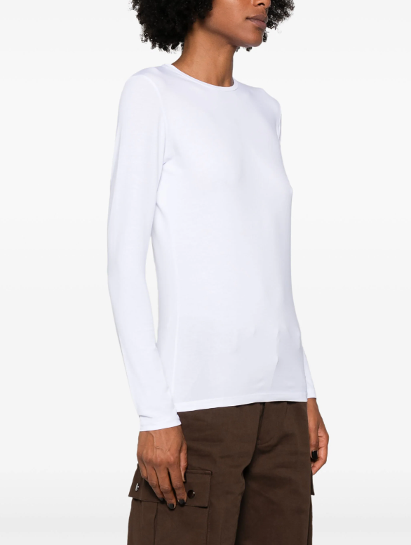 crew-neck long-sleeved T-shirt