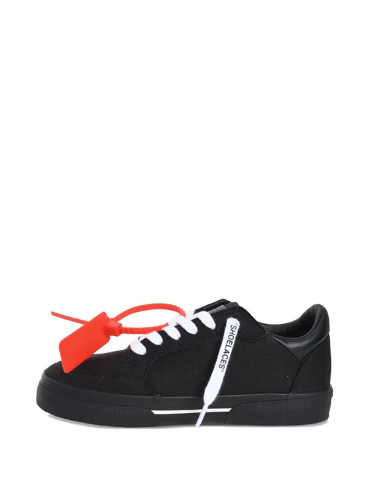 VULC LOW BLACK - WHITE