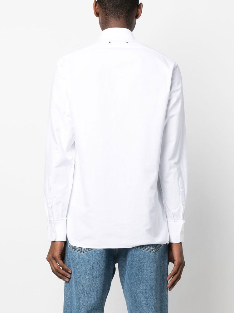 long-sleeves button-up shirt