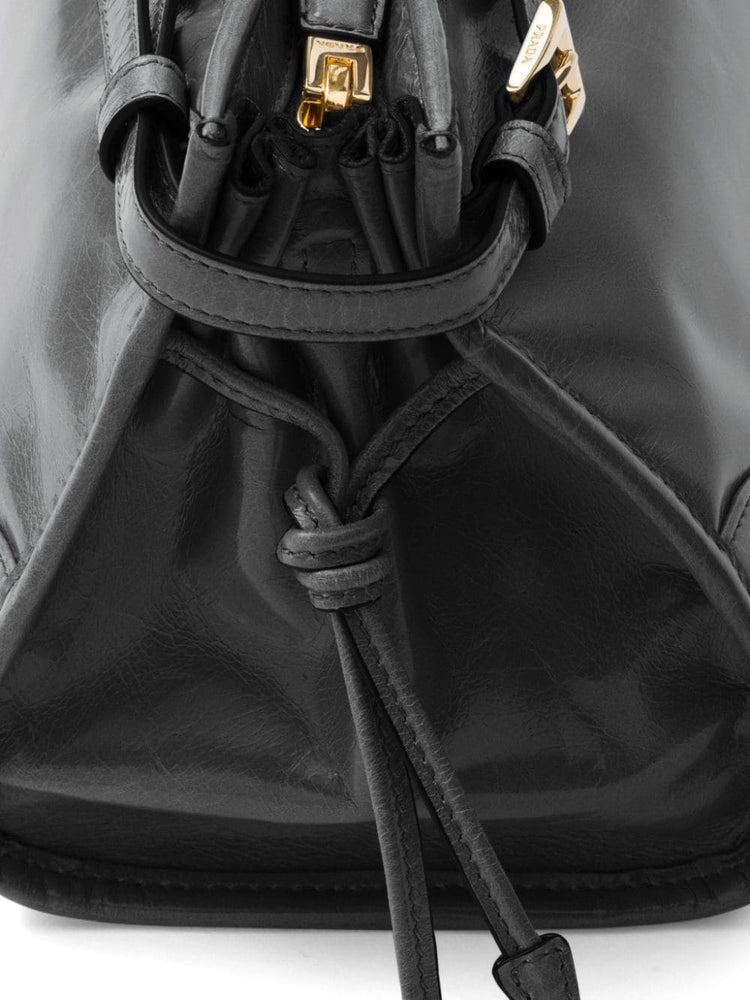 enamel triangle-logo leather tote bag