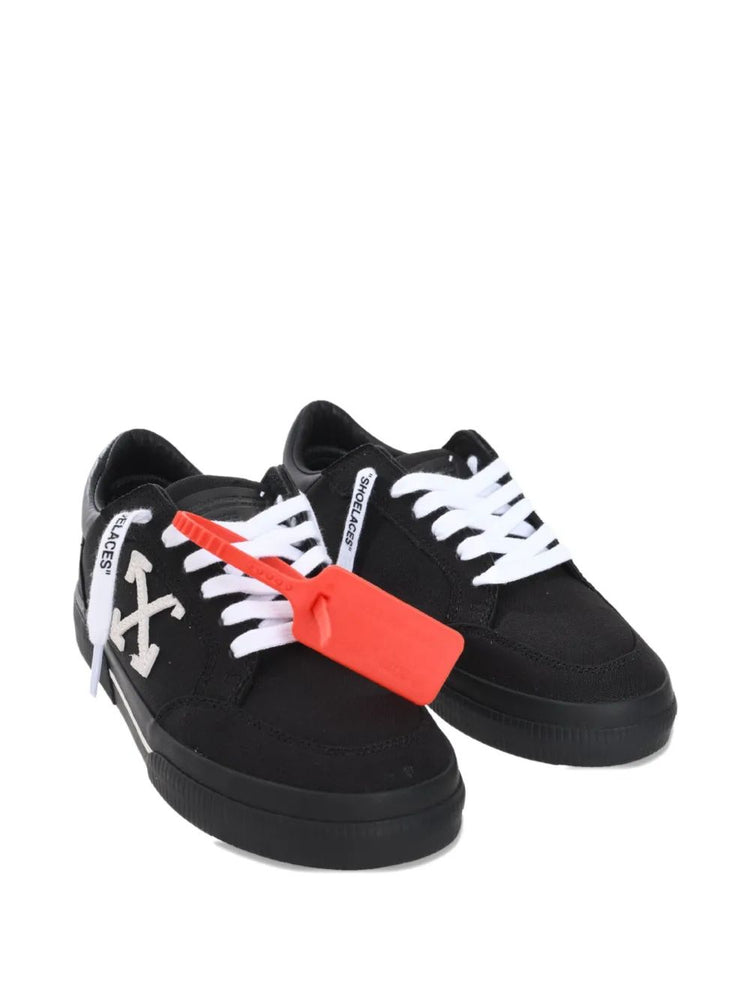 VULC LOW BLACK - WHITE