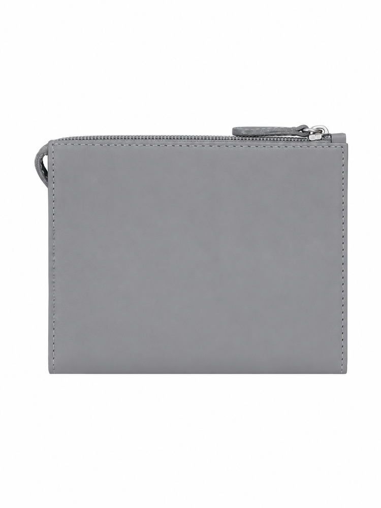 minimal leather make-up bag