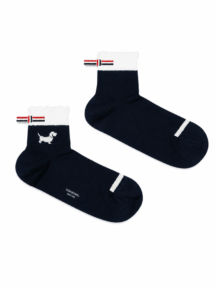HECTOR INTARSIA POINTELLE STITCH CREW LENGTH SOCKS IN COTTON W/ SCALLOP EDGE