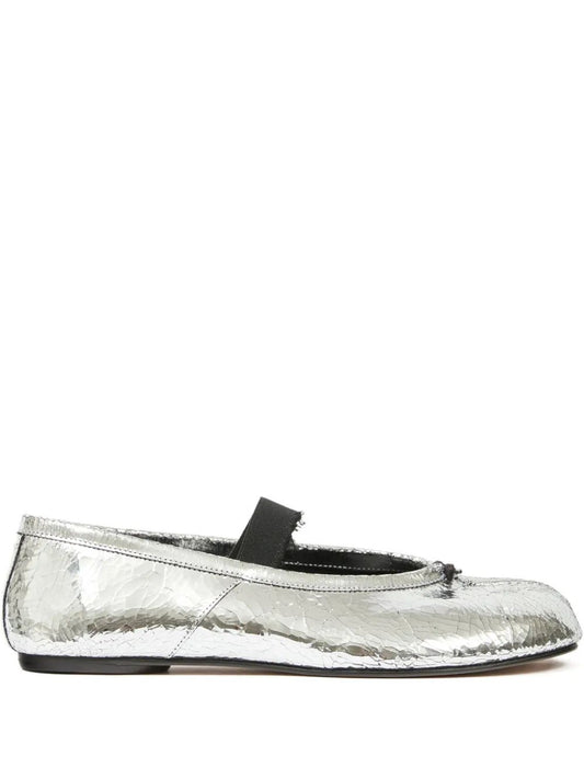 BALLET SHOE