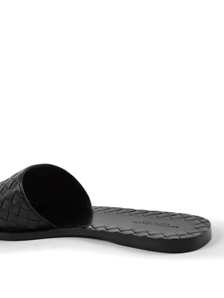 BOTTEGA VENETA intreccio flat sandals