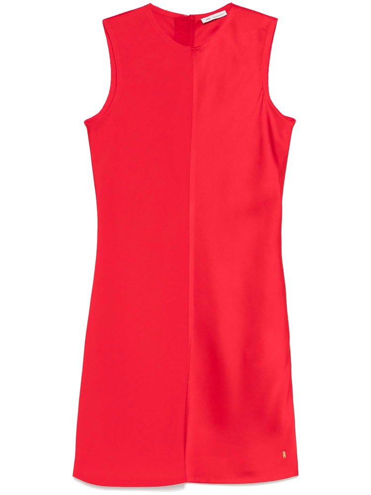 sleeveless dress
