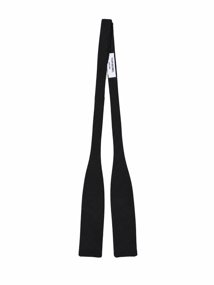 CLASSIC BOW TIE IN SUPER 120’S TWILL