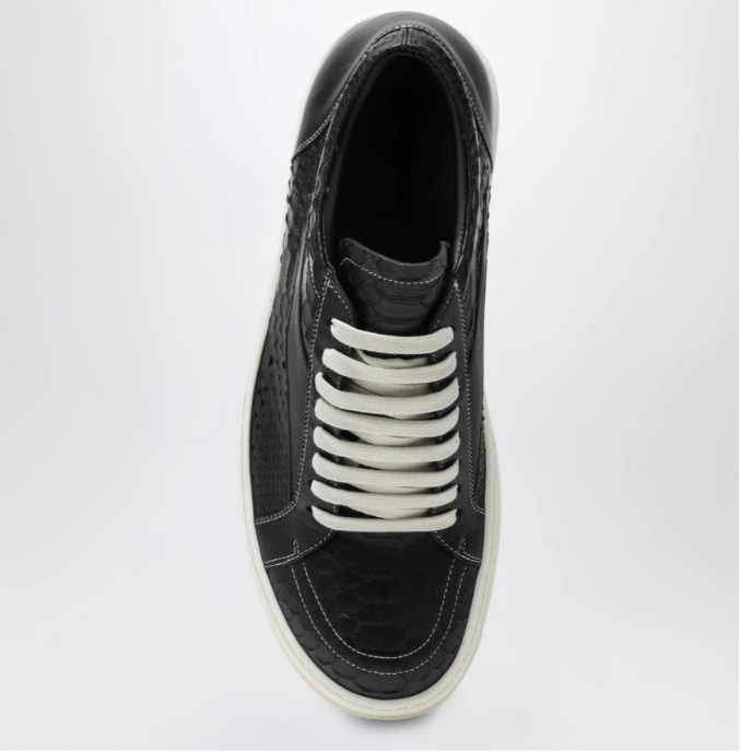 VINTAGE SNEAKS