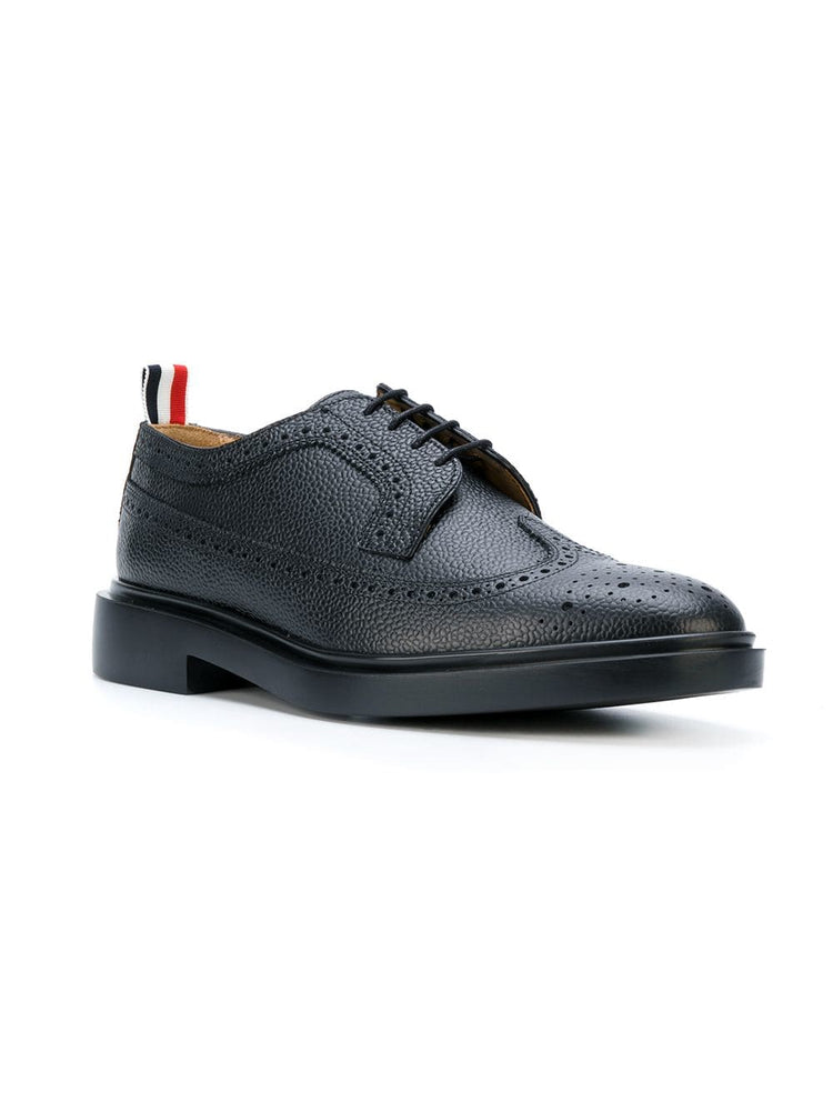 Longwing round-toe brogues