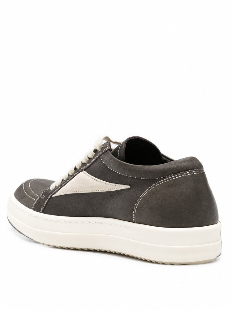 VINTAGE SNEAKS