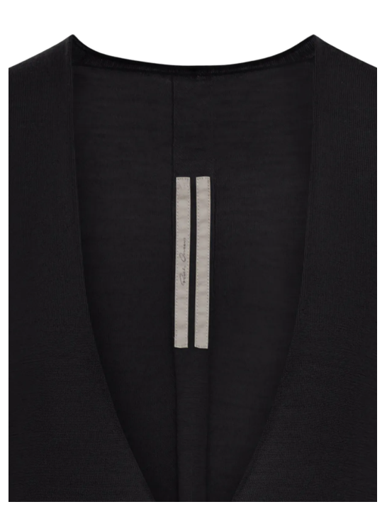 EXTREME V NECK PULL