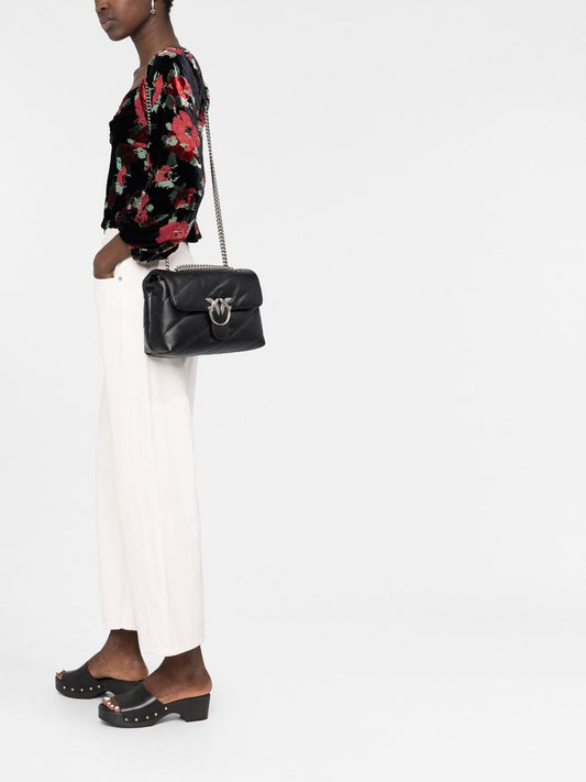 Classic Love Bag Puff Maxi Quilt