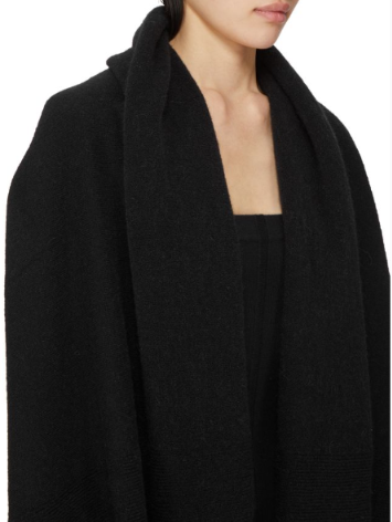 HOODED MEDIUM WRAP