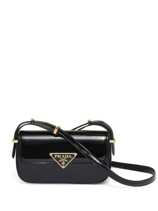 logo-plaque leather shoulder bag