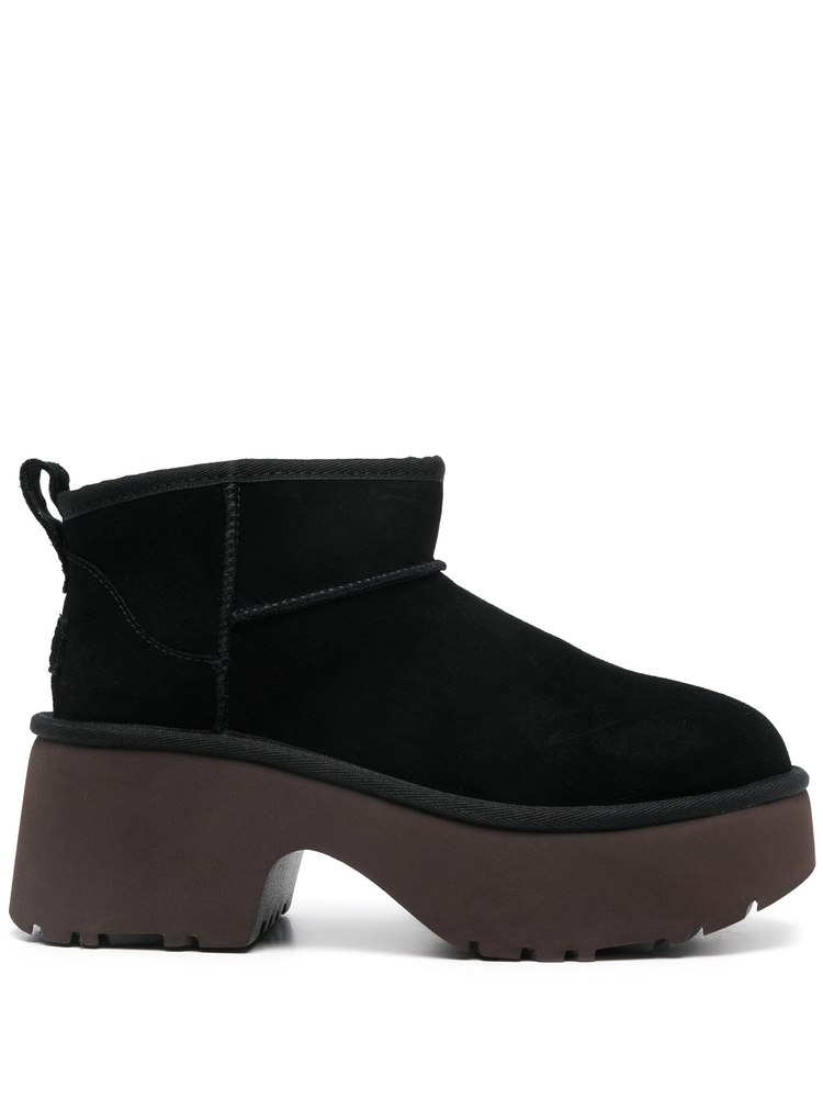 Classic Ultra Mini New Heights boots