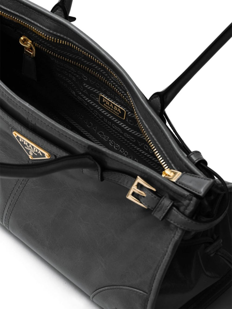 enamel triangle-logo leather tote bag