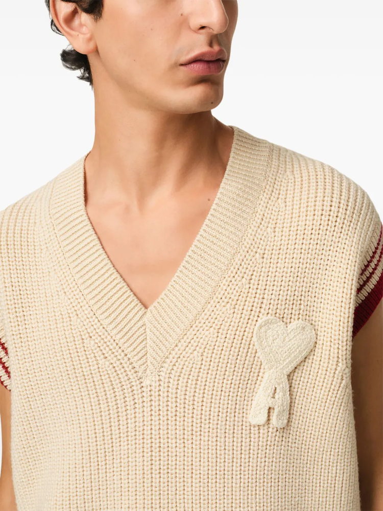 Ami de Coeur knitted vest